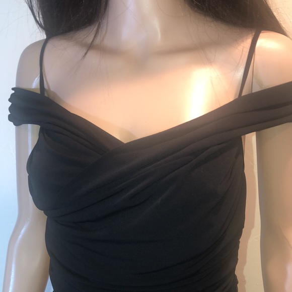 Moda International off shoulder dress. Size M - Picture 2 of 5